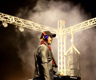 diplo
