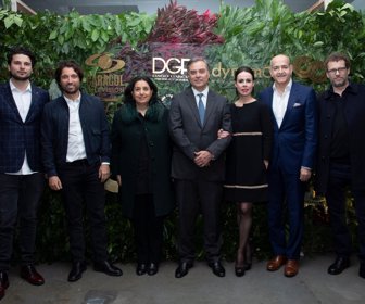 1. Santiago Zapata, Alejandro Landes, Juana Uribe, Alejandro Bernal, Patricia Tascón, Munir Falah, Fernando Epstein