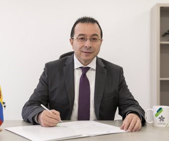 Sena Carlos Mario Estrada
