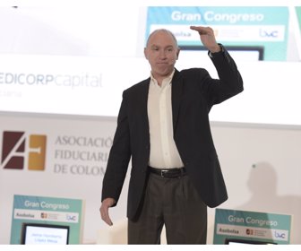 ROBERTO RIGOBÓN, DIRECTOR MERCADO DE CAPITALES web