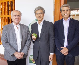 4540_orge Alberto Uribe, Embajador Y Ricardo Uribe