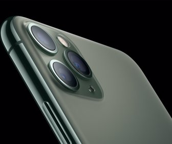 Apple_iPhone-11-Pro_Matte-Glass-Back_091019