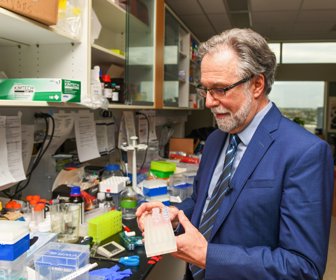 2019-10-07T142950Z_1070926711_RC1E2D5BDBF0_RTRMADP_3_NOBEL-PRIZE-MEDICINE