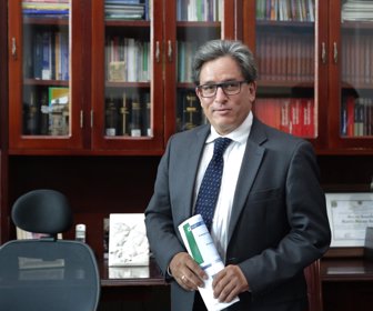 WEB Alberto Carrasquilla, ministro de Hacienda 2