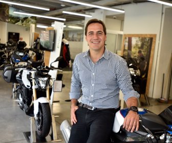 NICOLAS UPEGUI GERENTE BMW 5 LR