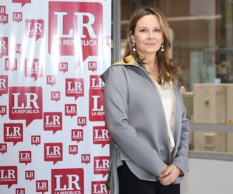 Ana María Vesga presidente ejecutiva de la cámara farmacéutica de la Andi_LR (1) (1)