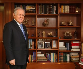 luis carlos sarmiento