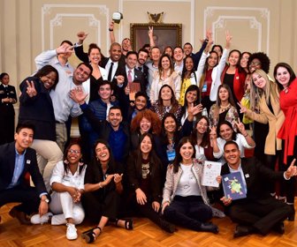 jovenes-Colombia-OYW-Londres-1800