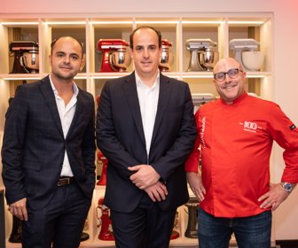 Esteban Forero (Gerente de mercadeo KitchenAid) Santiago Nuñez (Gerente de Whirlpool para Latinoamérica) Mark Rausch (Chef internacional)