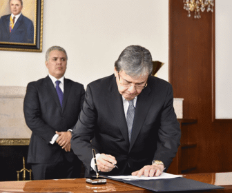 Posesión Mindefensa