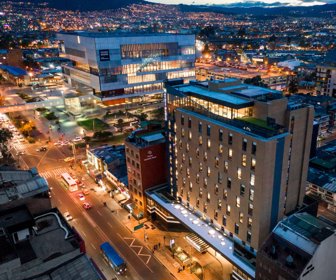 1. HYATT PLACE BOGOTA CONVENTION-VISTA NOCTURNA (1)
