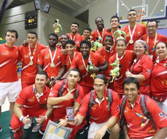 El equipo de baloncesto del Valle ganó medalla de oro