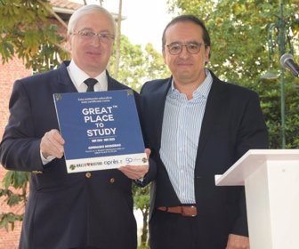 Víctor Gómez Curnir Rector Gimnasio Moderno y Nicolas Bermudez Gerente General Cipres