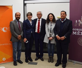 Henry Murraín, CEO de Corpovisionarios_ María Margarita, Zuleta, dir. Esc. de Gobierno UniAndes_ Doctor Medófilo Medina_ Doctora Sandra Rodríguez_ Doctor Salvador Valencia Carmo