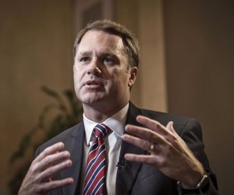 Doug McMillon Doug McMillon - CEO de Walmart