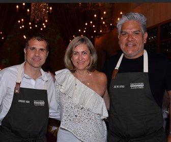 FOTO PRINCIPAL Dominique Oudin, Carmen Otero y Jose del castillo