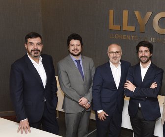 LLYC