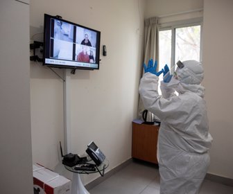 2020-02-19T114615Z_941075445_RC2N3F910NU4_RTRMADP_3_CHINA-HEALTH-ISRAEL-NETANYAHU (1)