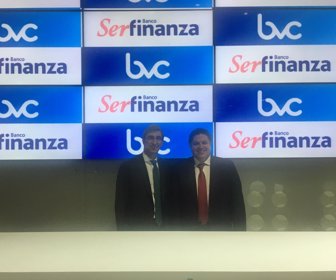 Juan Pablo Córdoba, presidente de la BVC; y Gean Piero Celia, presidente de Serfinanza