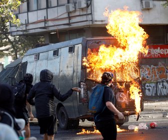 2020-02-19T022011Z_811854667_RC2D3F9QNXP7_RTRMADP_3_CHILE-PROTESTS