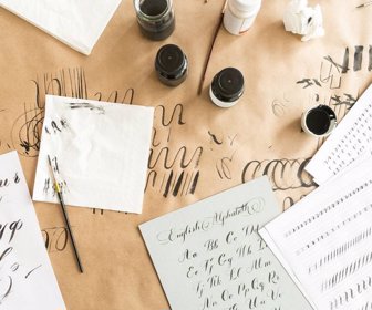 calligraphy-gettyimages-833735680