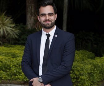 MANOLO KIOSCO PRENSA