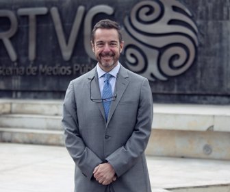 ALVARO-GARCIA-0N7A6100-1