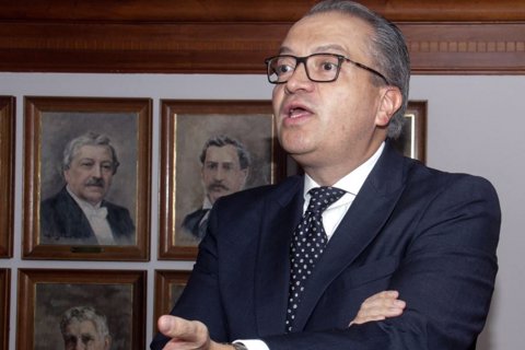 Procurador-Fernando-Carrillo-2