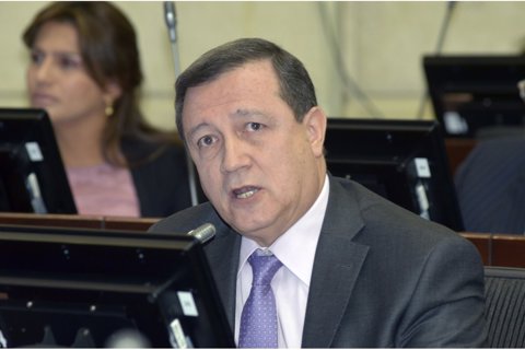 ernesto-macías