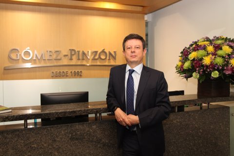 Mauricio-Piñeros-Gómez-Pinzón-Abogados_LR-3
