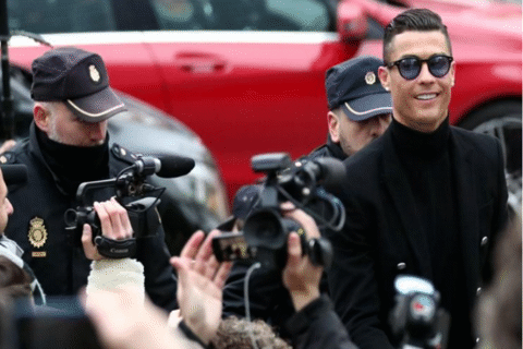 CRISTIANO-R