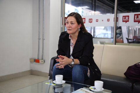Ángela-Garzón_Candidata-a-la-alcaldía-de-Bogotá_LR-4-AL