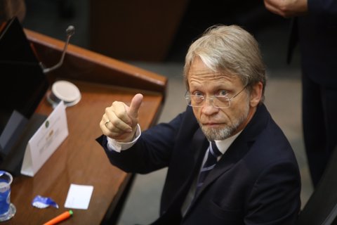 mockus-2
