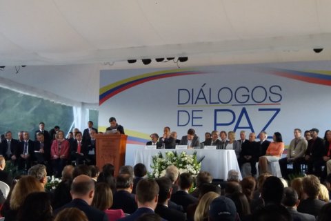 PAZ AL