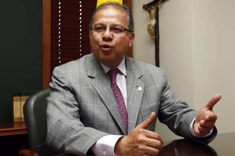 CAMILO TARQUINO