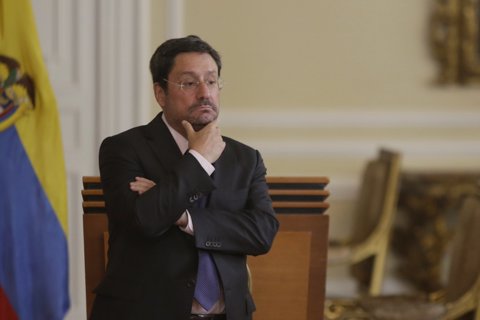 FranciscoSantos720