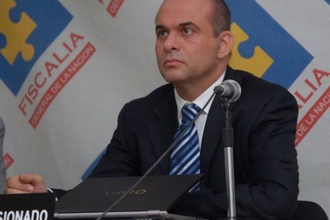 AL
