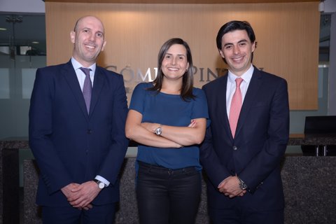 Jose Luis Palacios, Juanita Pérez, Juan David Quintero 2