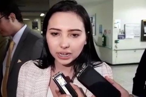 aida_victoria_0_1_0