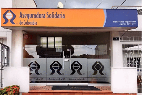 ASEURADORA