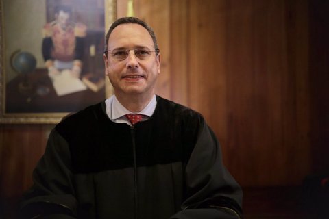 Alvaro Namen