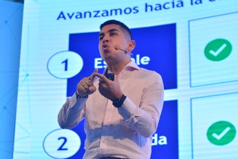 jonathan-malagon-minvivienda (1)