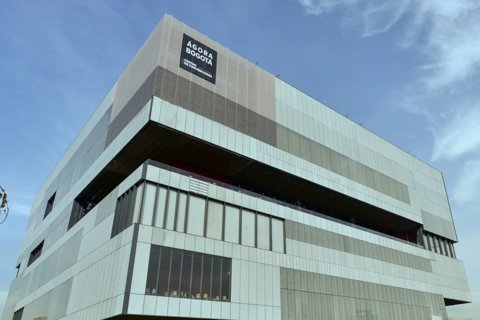 Agora 720
