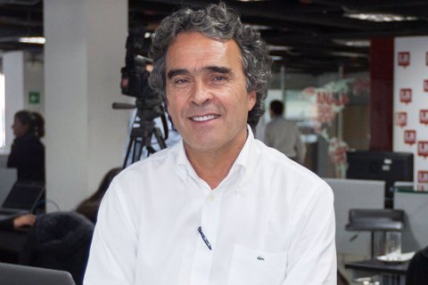 Sergio-Fajardo-1080x900 (1)