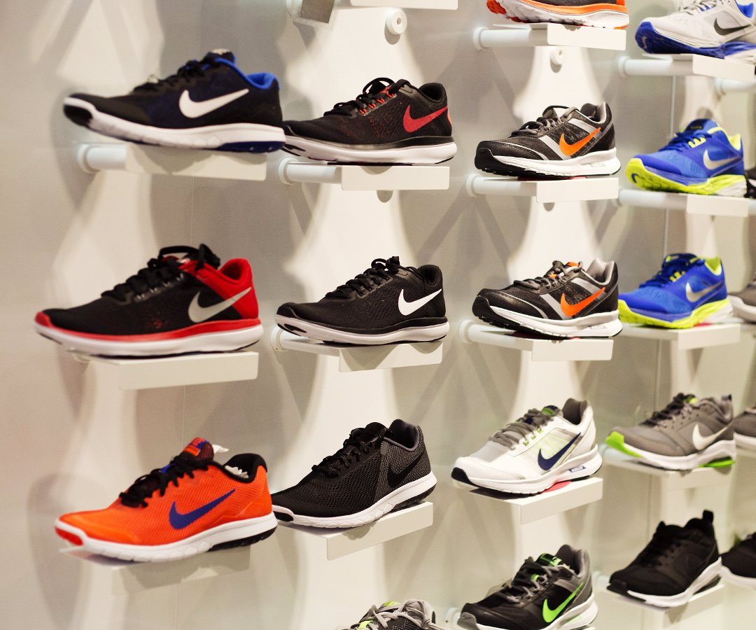 Nike anunció un remate por cierre de la tienda de la calle 116 de 